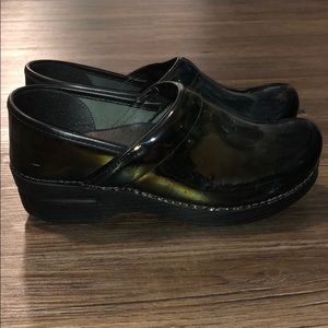 🖤💜Dansko Clog💜🖤